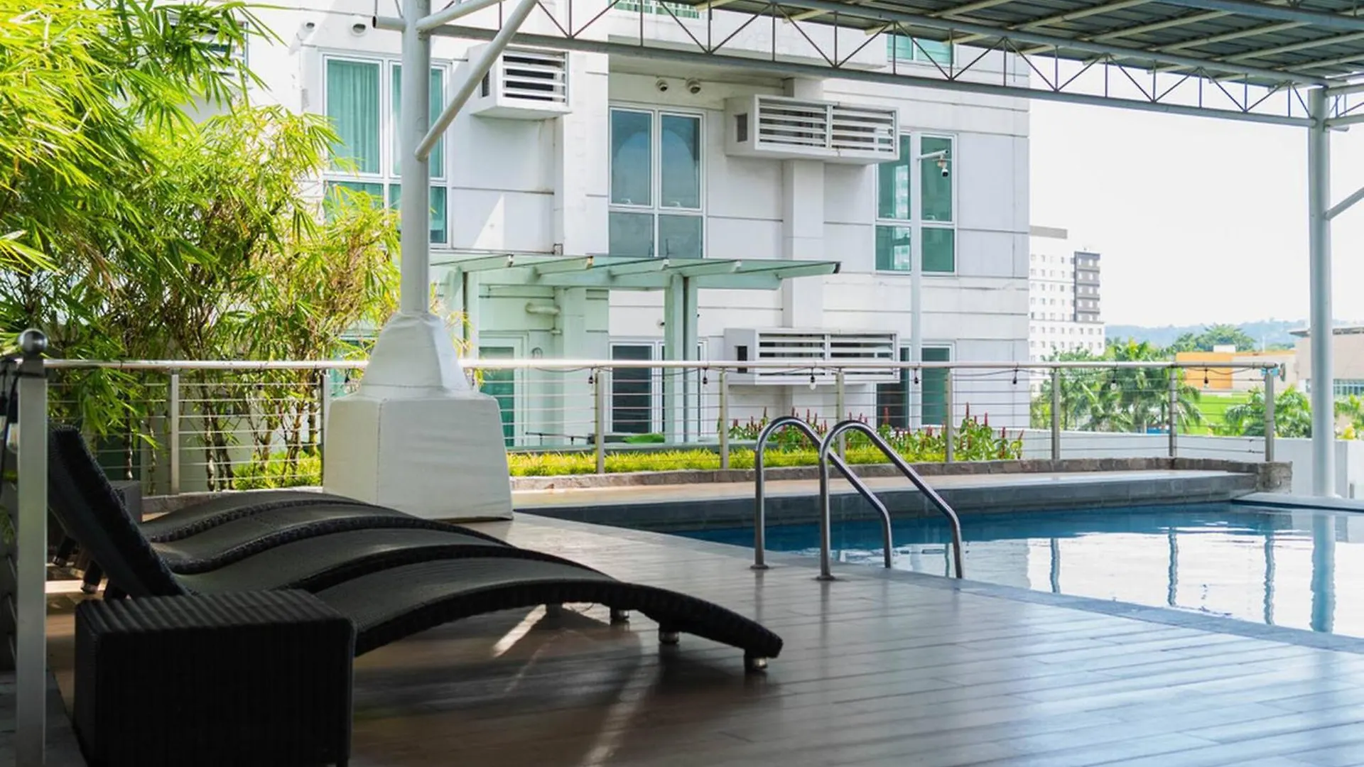 Apartman Walk To Abreeza Mall, 1 Bedroom, Balcony With View, Parking, Wifi, Netflix, Kitchen, Washer - T1-1007 Davao City